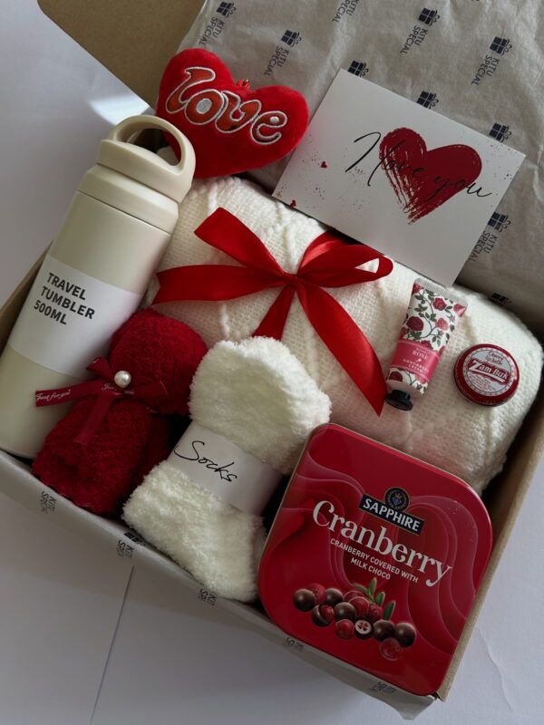 2E2CBCA6-C286-4E86-B4E0-17245DE16210 Valentines Gift Special - Cranberry
